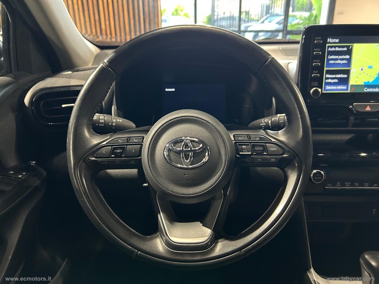 TOYOTA Yaris Cross 1.5 Hybrid 5p. E-CVT Busin.
