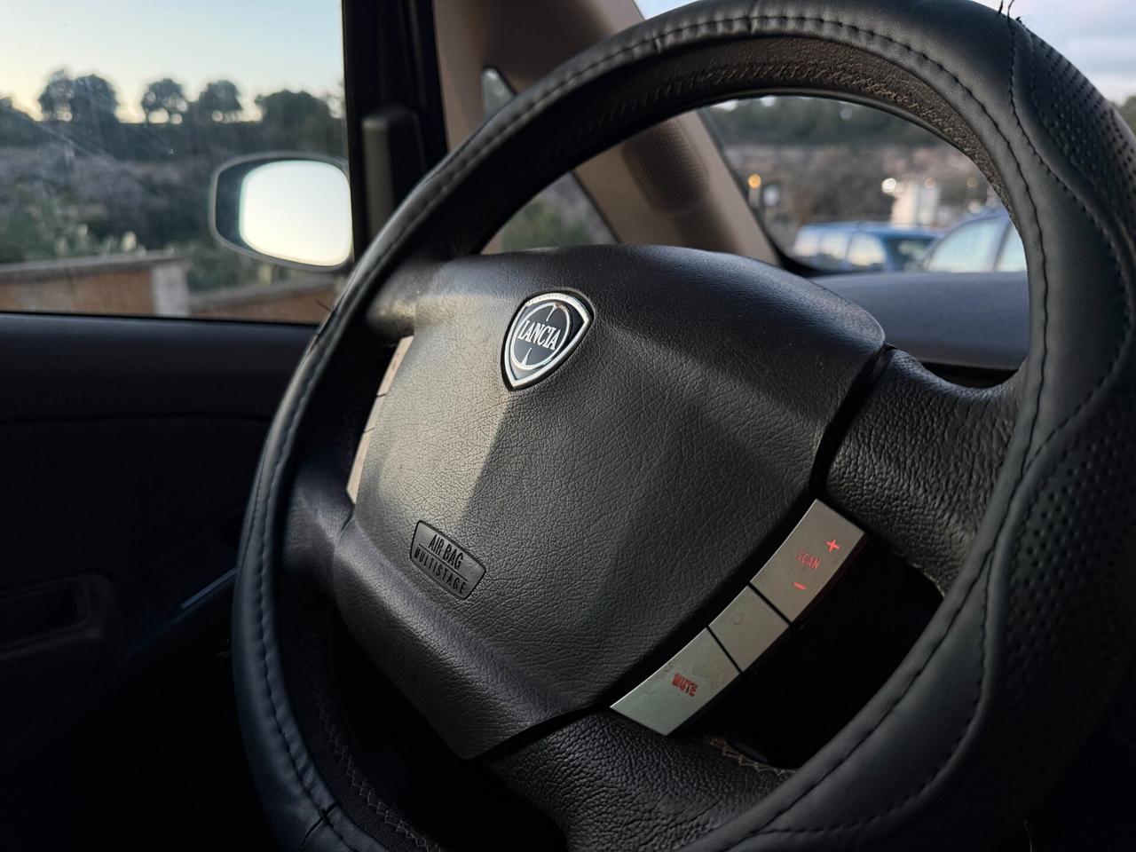 Lancia MUSA PLATINO/1.3 MJT 90CV/TETTO/PELLE