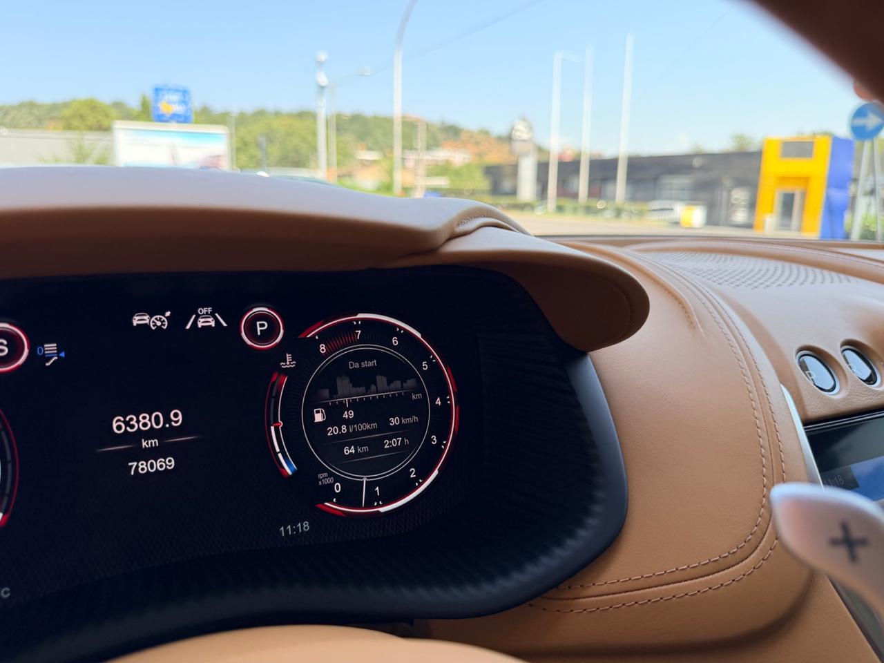 Aston Martin DBX in garanzia