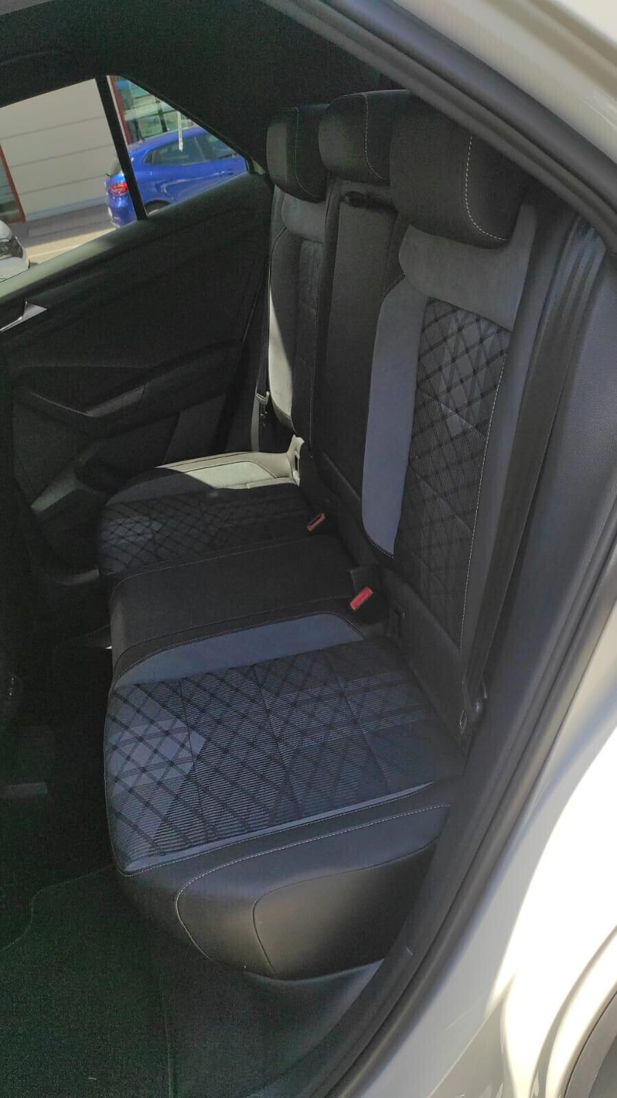 VOLKSWAGEN T-ROC 1.0 TSI 110CV R-LINE MANUALE