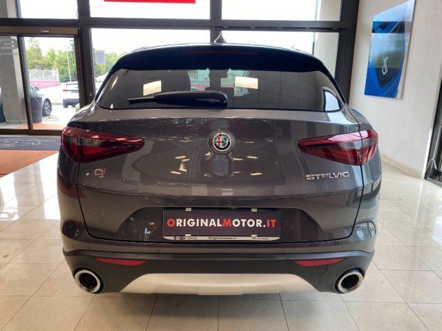 ALFA ROMEO Stelvio 2.2 Turbodiesel 210 CV AT8 Q4 Business