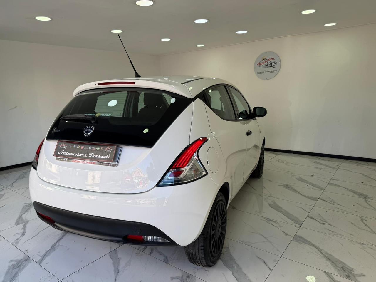 Lancia Ypsilon 1.2 69 CV 5 porte -UNIPRO-GARANTITA-2019