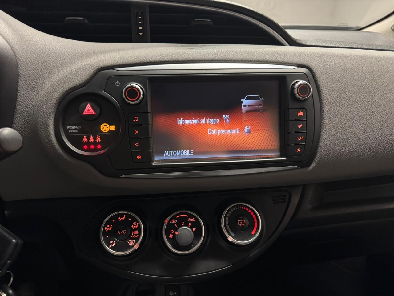 Toyota Yaris 1.0 5 porte Lounge