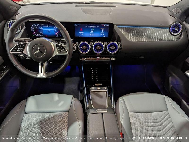 Mercedes-Benz GLA 200 D 4MATIC PROGRESSIVE ADVANCED AUTOMATIC