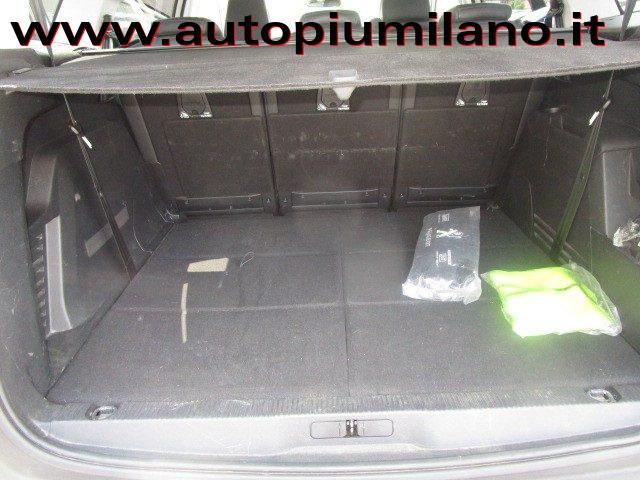 PEUGEOT 5008 BlueHDi 130 S&S EAT8 Allure