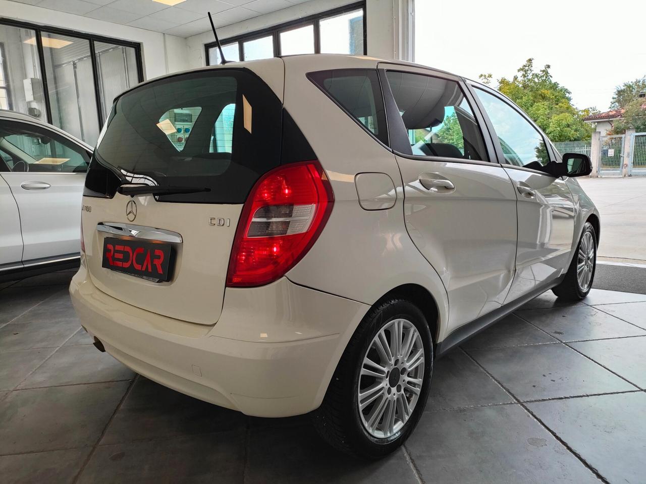 MERCEDES-BENZ A 160 CDI