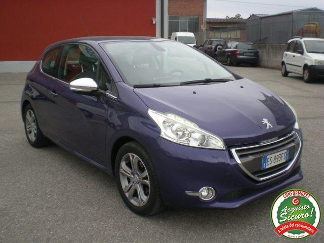 PEUGEOT 208 1.4 8V HDi 68CV 3p. - PRONTA CONSEGNA