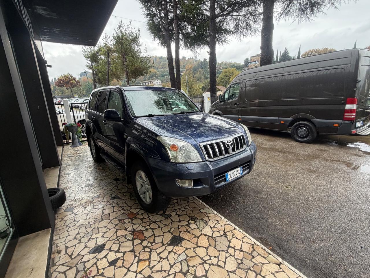 Toyota Land Cruiser 3.0 D-4D 16V 8 posti