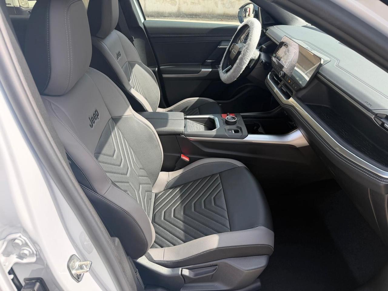 Jeep Compass 1.2 Turbo e-hybrid MHEV Summit 145CV EDCT6