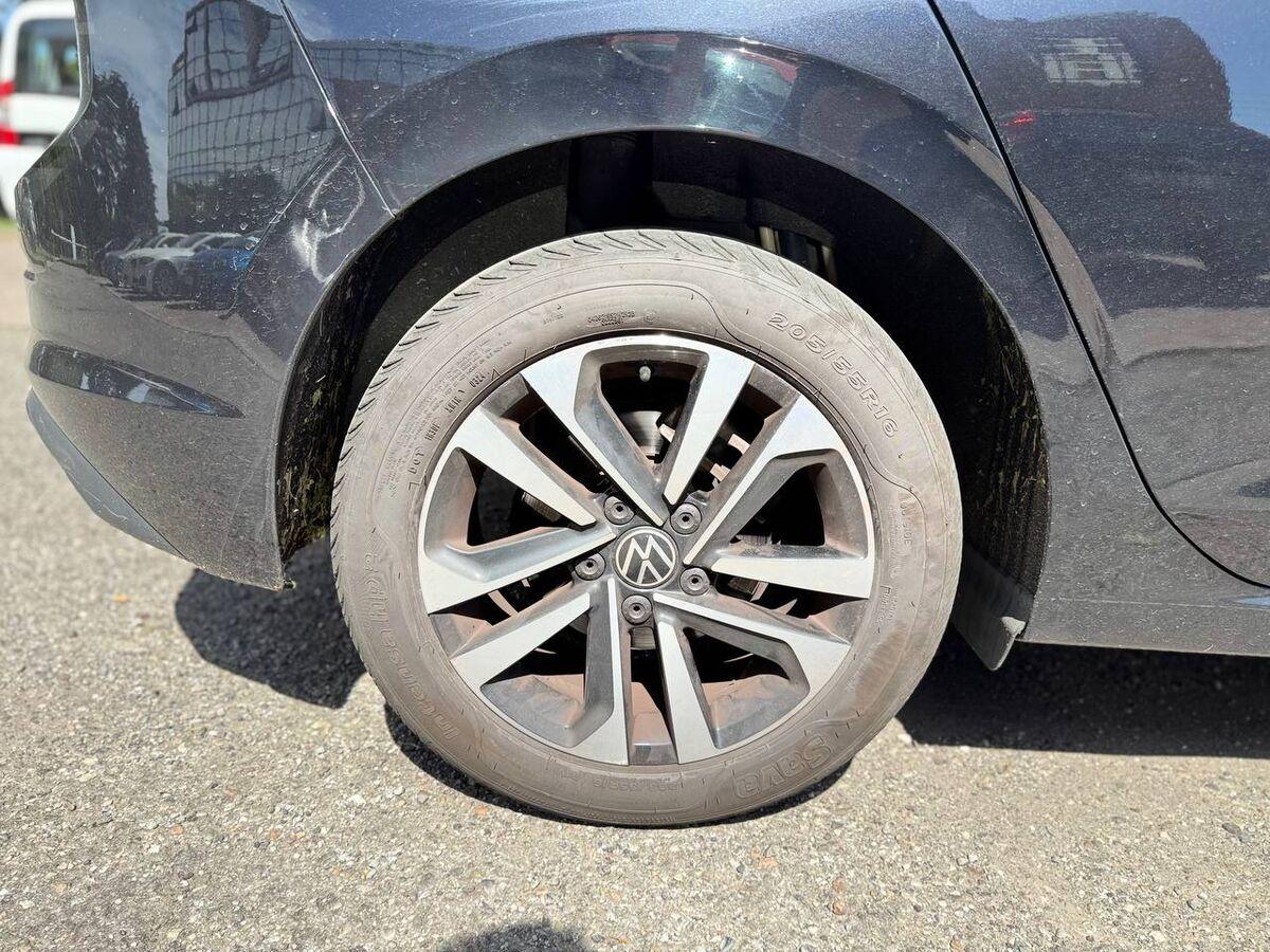 Volkswagen Golf 1.0 tsi evo Life 110cv