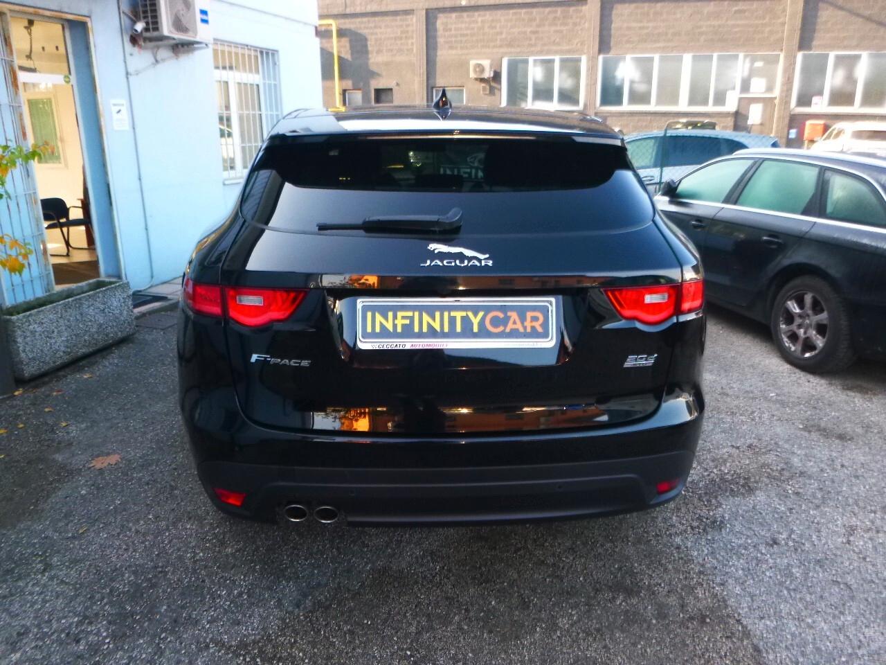 Jaguar F-Pace 2.0 D 180 CV AWD R-Sport