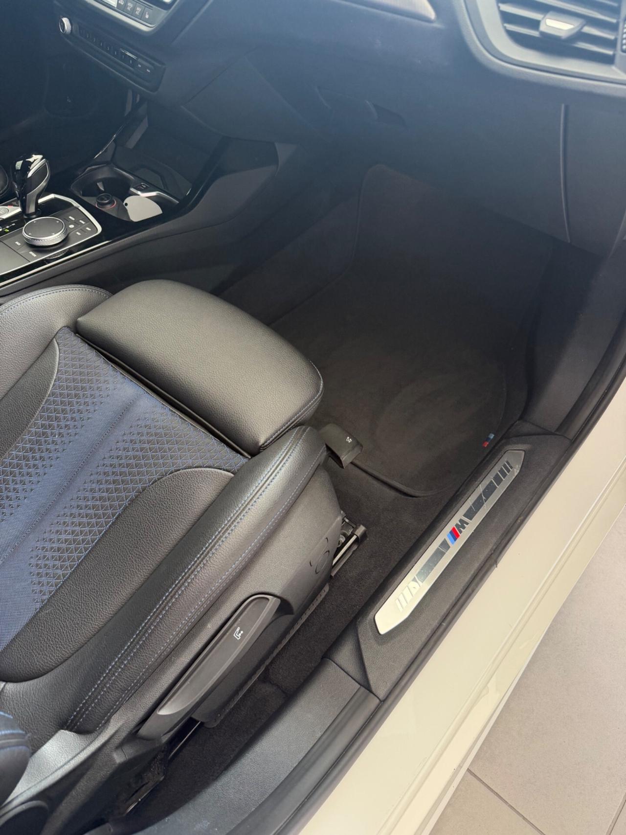 Bmw serie 1 118d 5p. M SPORT FINANZIABILE