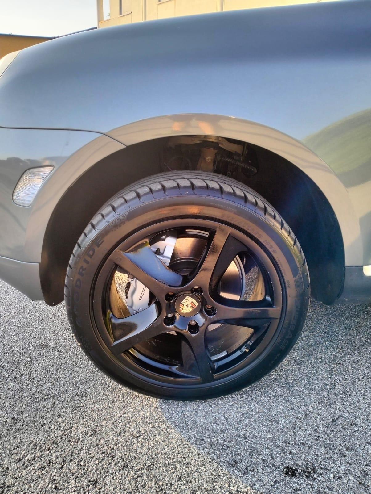 Porsche Cayenne 4.5 cat S