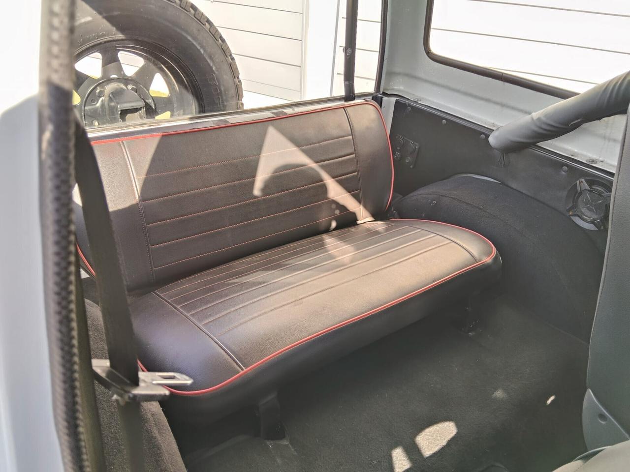 Suzuki SJ 410 CABRIO