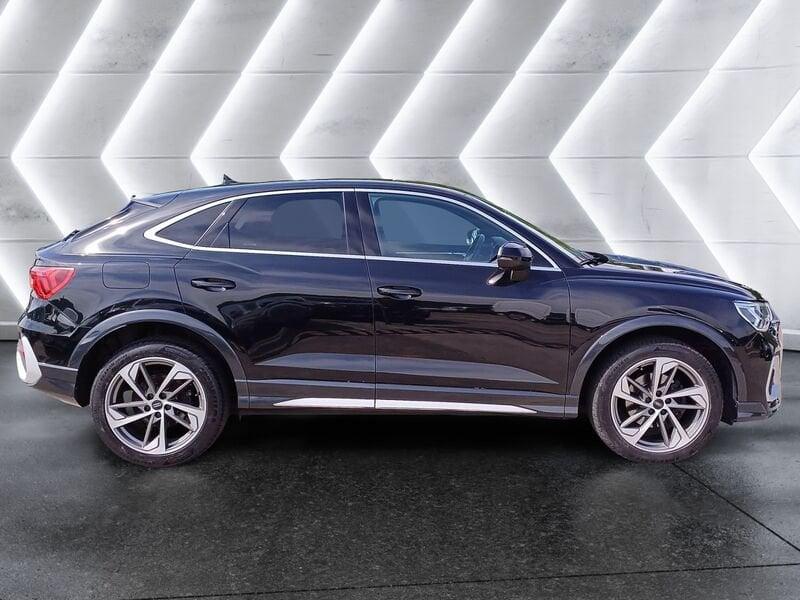 Audi Q3 Sportback 35 2.0 tdi S line edition quattro