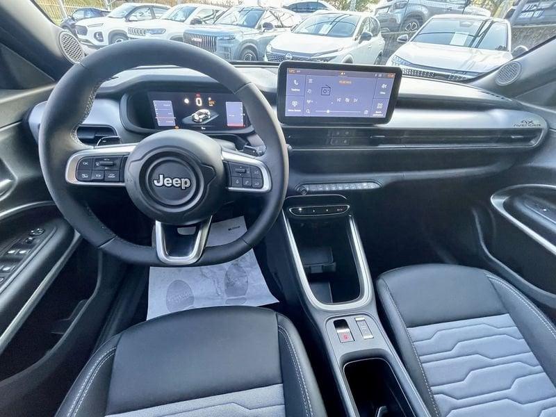 Jeep Avenger 1.2 turbo e-hybrid mhev Upland 4xe 145cv edct6 - KM0