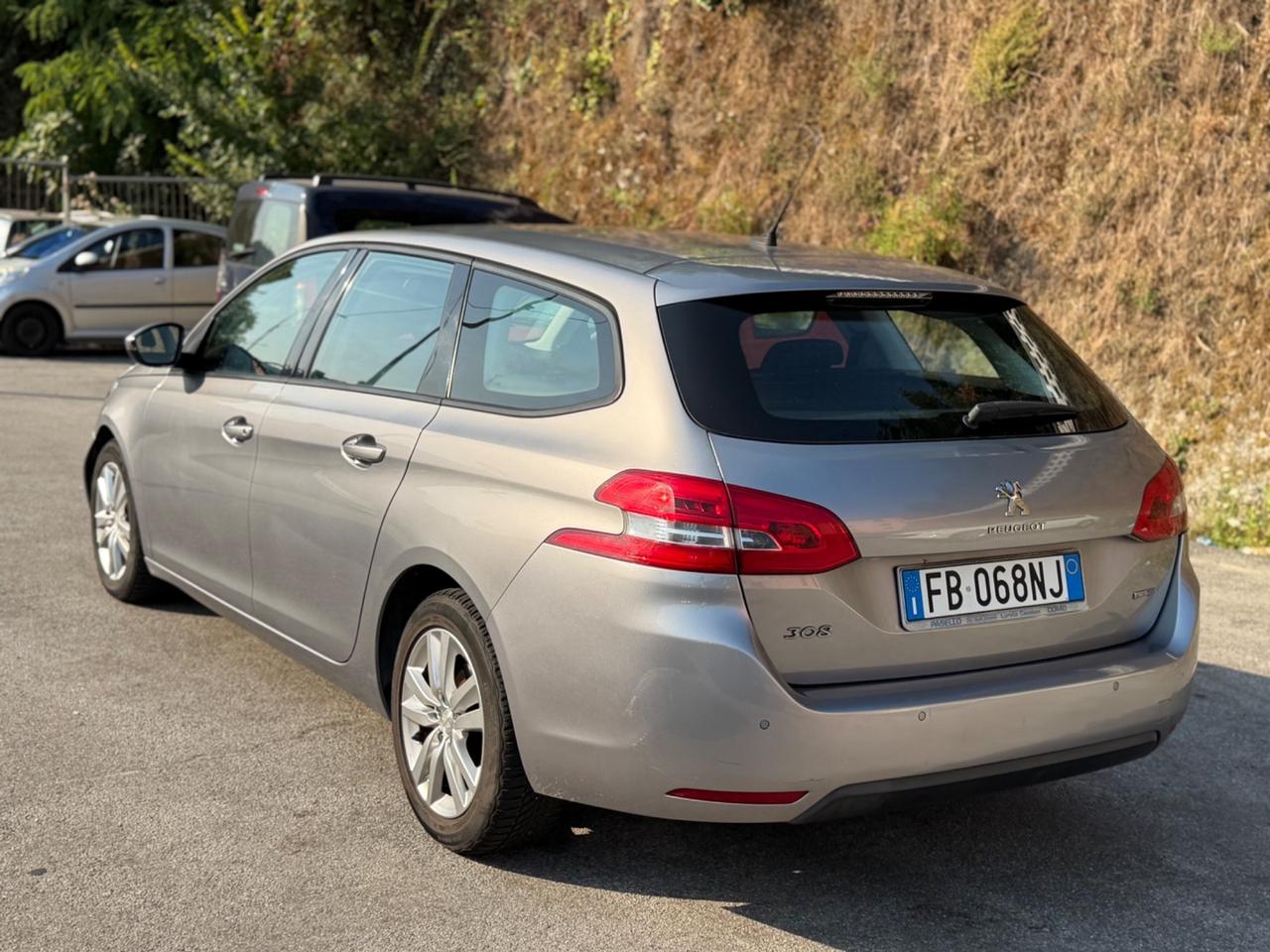 Peugeot 308 BlueHDi 120cv euro6 - 2016 manuale