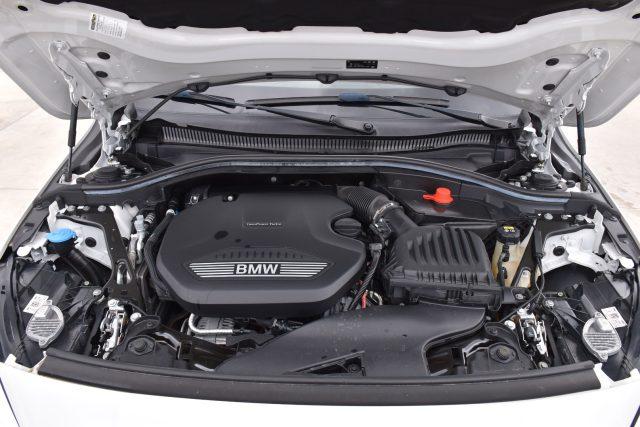 BMW 116 d 5p. Business Advantage