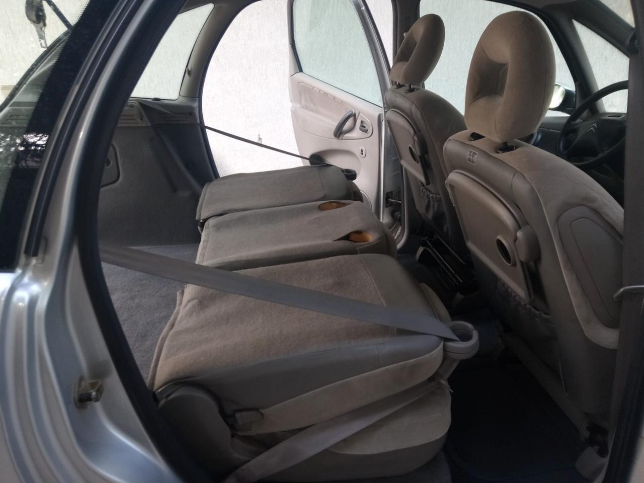 Citroen Xsara Picasso 2.0 HDi Elegance