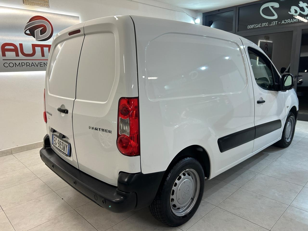 Peugeot partner 1.6hdi 66kw 2011