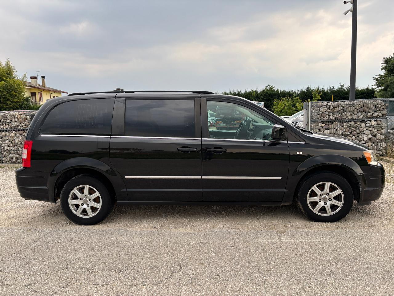 Chrysler Voyager Grand 2.8 CRD DPF Touring