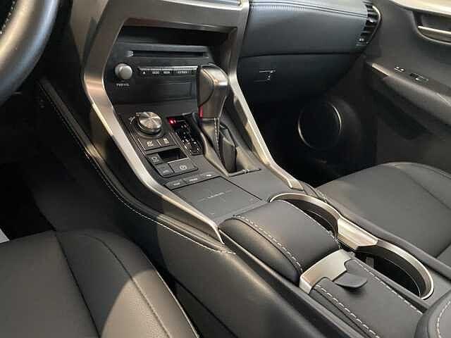 Lexus NX Hybrid 4WD Premium