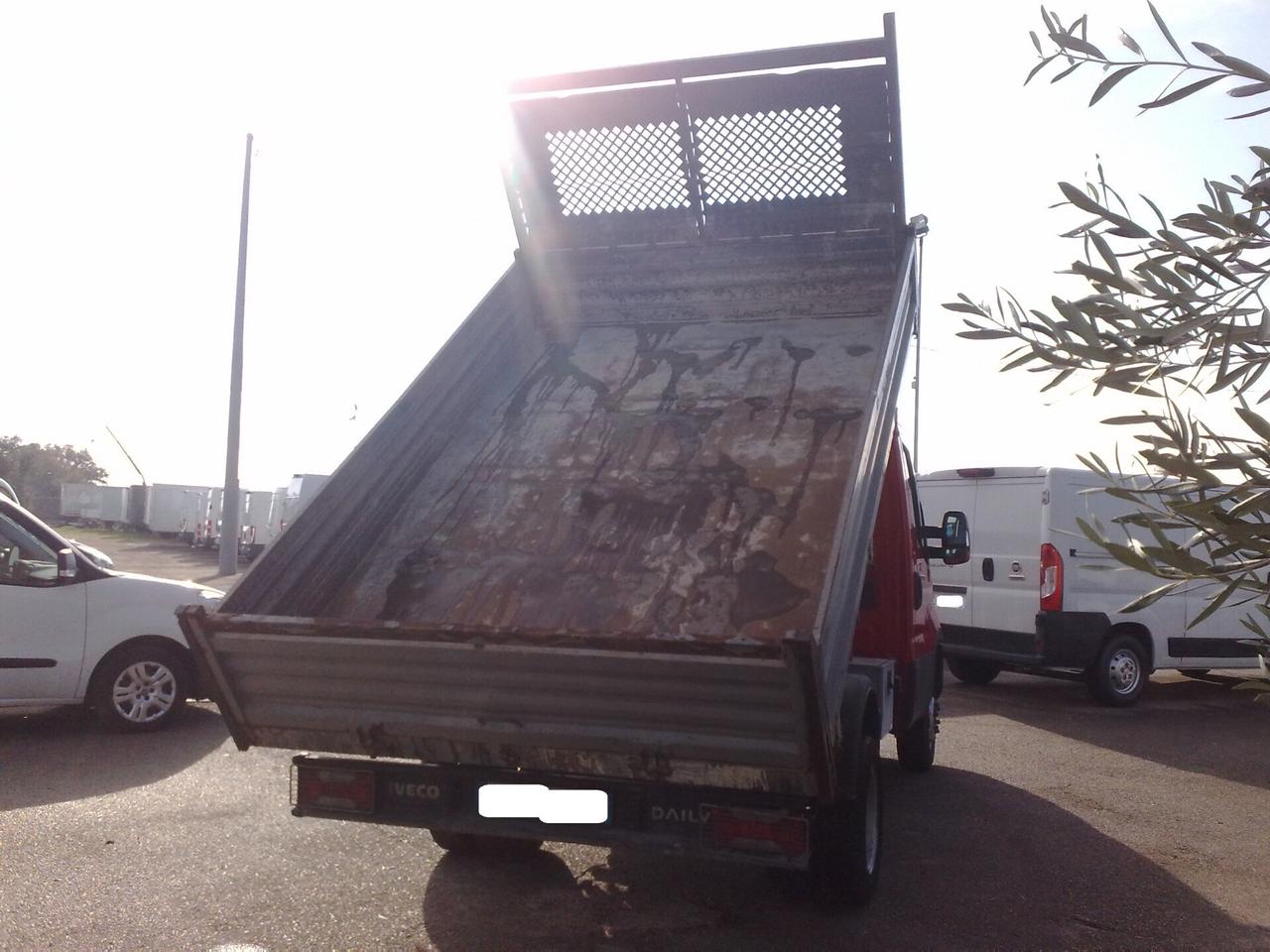 Iveco Daily 35c12 RIBALTABILE TRILATERALE - 2017