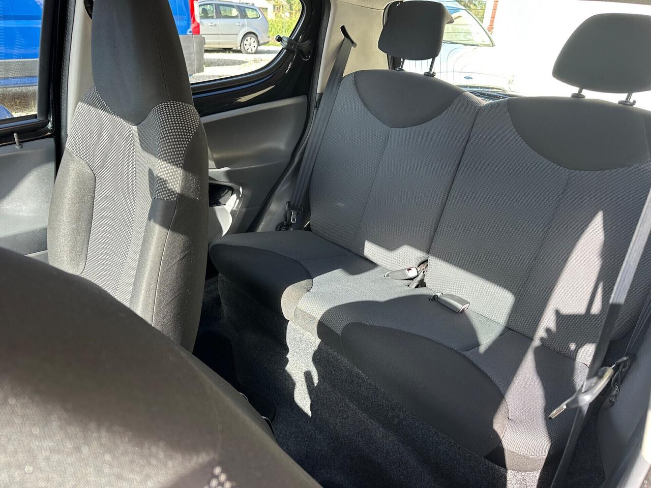 Peugeot 107 1.0 68CV 5p. Sweet Years