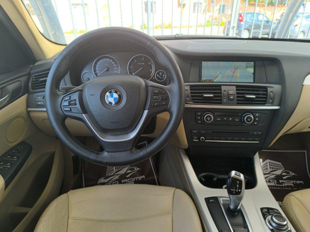 BMW X3 xDrive20d Eletta NAVI! PDC! R17!