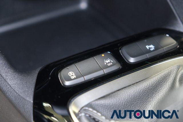 OPEL Corsa 1.2 ELEGANCE NEOPATENTATI FARI LED