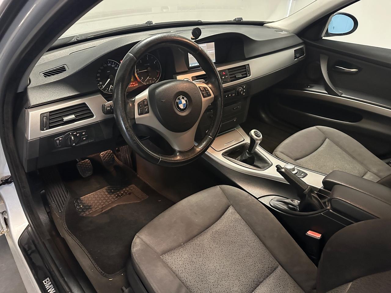 BMW 320D TOURING 163CV TETTO MANUALE