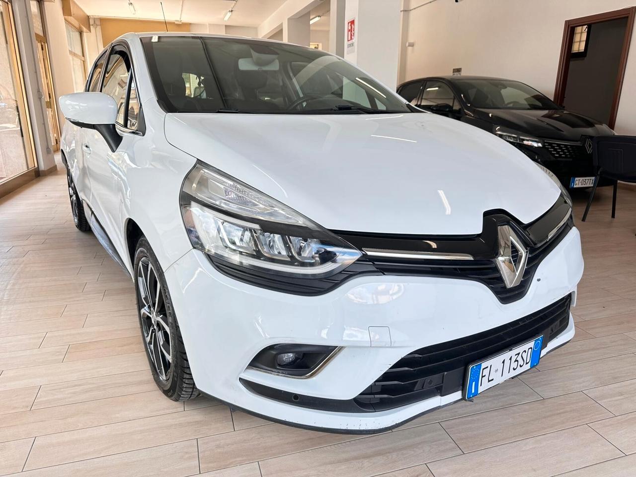Renault Clio dCi 8V 90CV EDC Start&Stop 5 porte Energy Intens