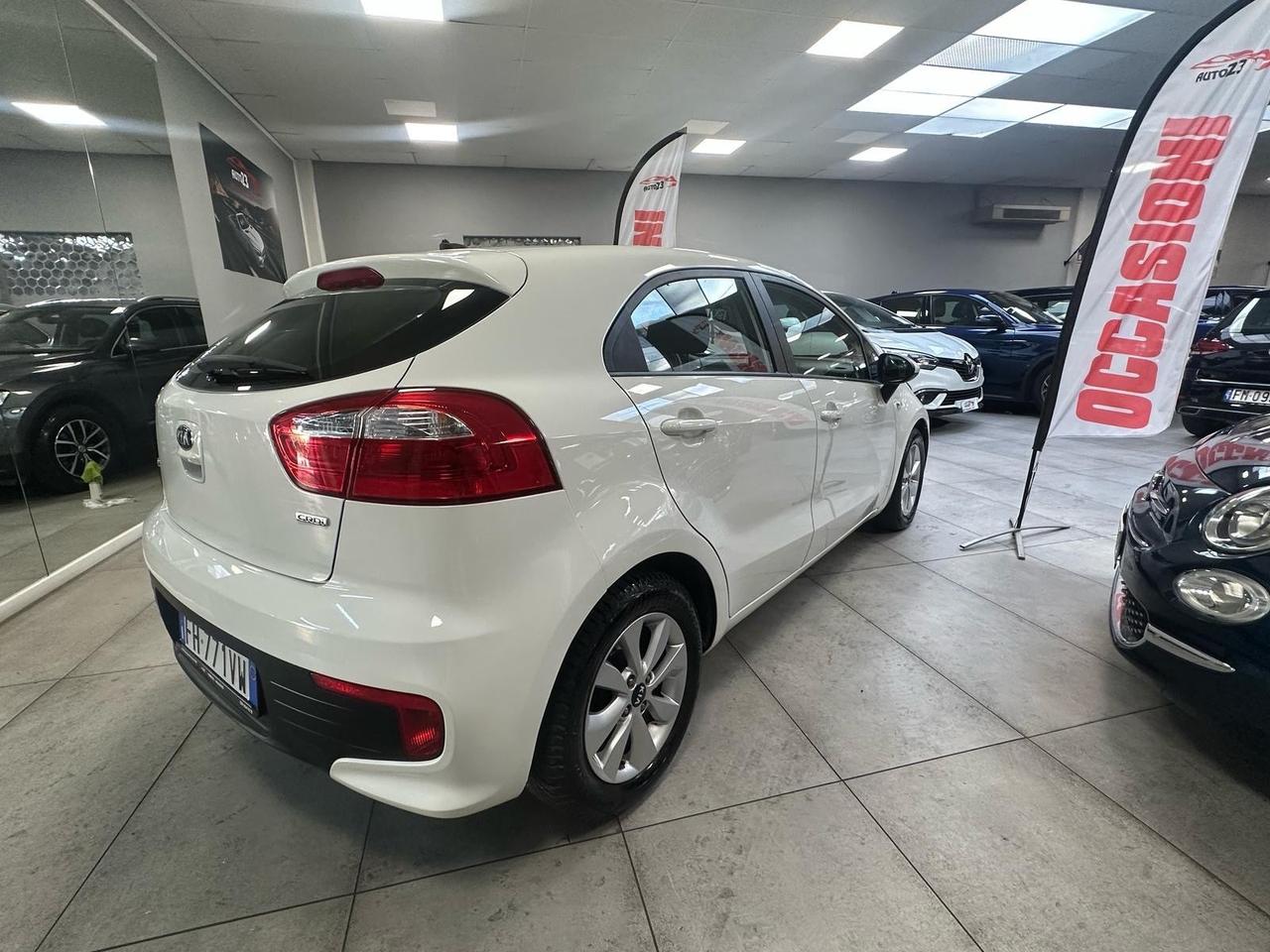 Kia Rio 1.1 CRDi 5p. Active 75CV Ok Neopatentati