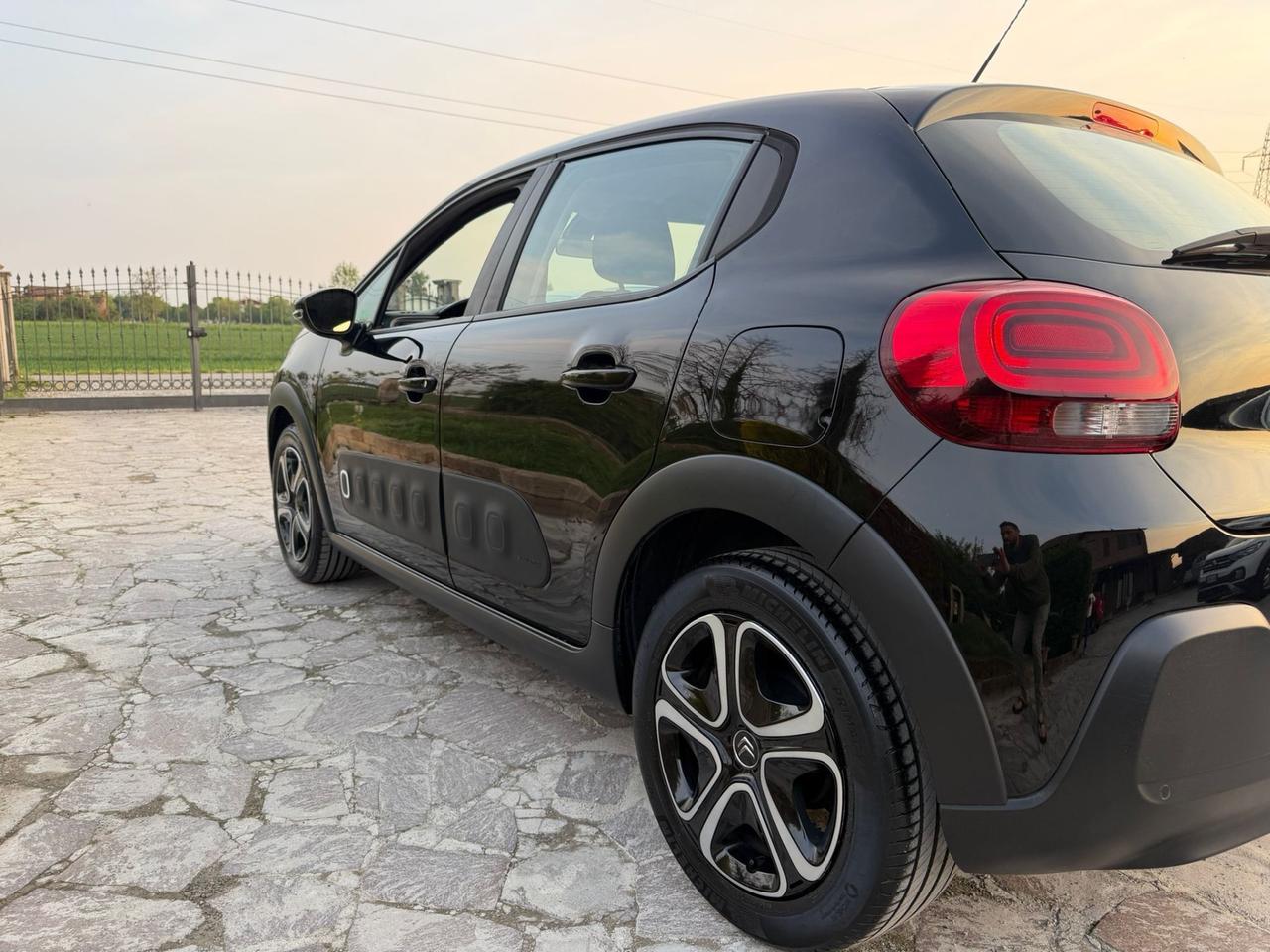 Citroen C3 PureTech 83 S&S Shine neopatentato