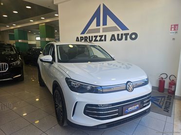 VOLKSWAGEN Tiguan 2.0 TDI 150 CV DSG Elegance