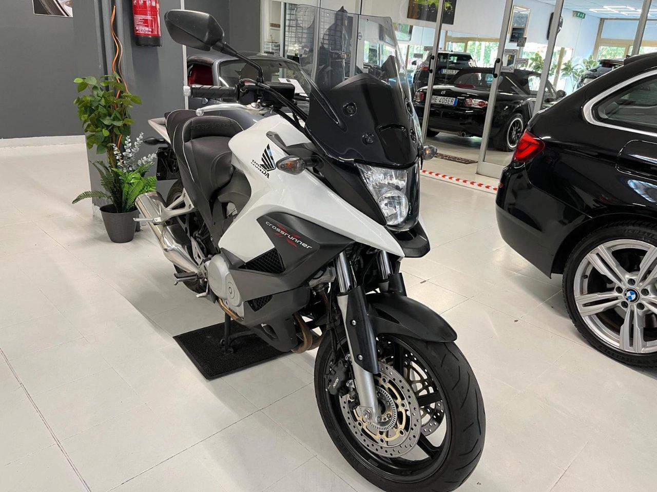 HONDA Crossrunner 800 Abs my11