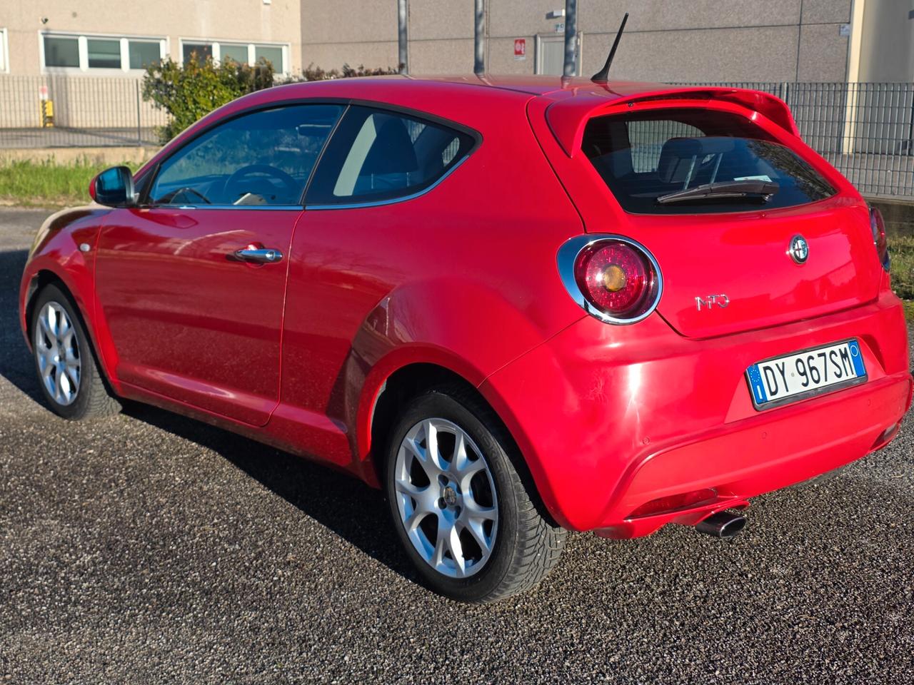 Alfa Romeo MiTo 1.3 JTDm 16V 90 CV Distinctive Sport Pack