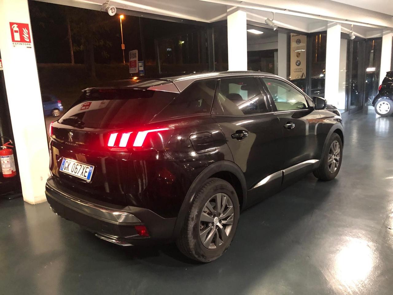 Peugeot 3008 BlueHDi 130 S&S EAT8 Allure