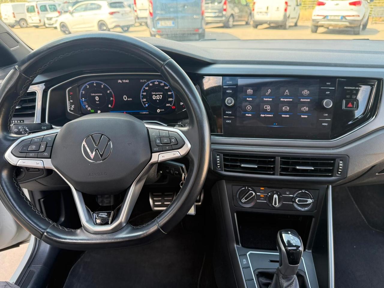 Volkswagen Taigo 1.0 TSI 110 CV DSG R-Line
