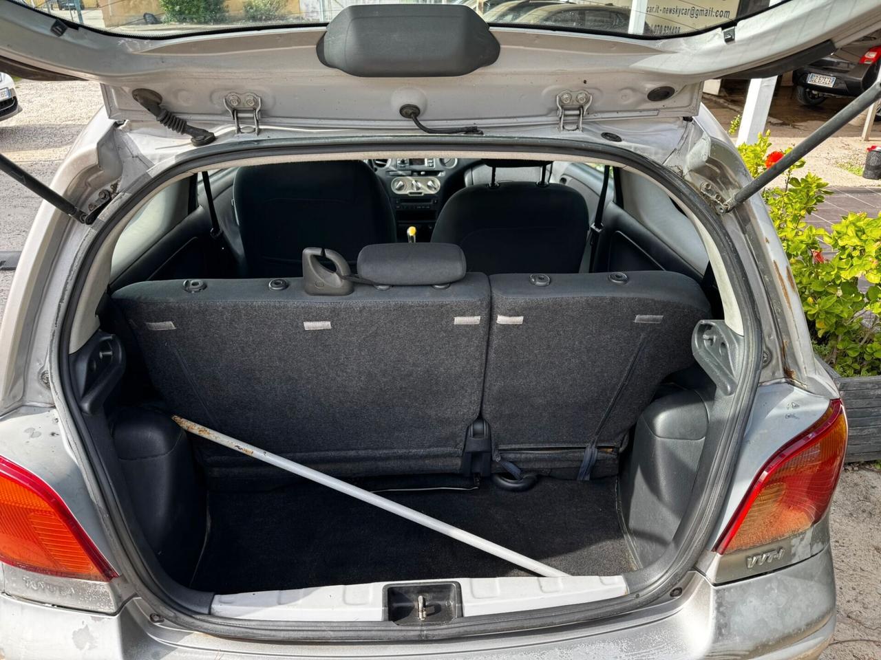Toyota Yaris 1.0i 16V cat 3 porte Sol