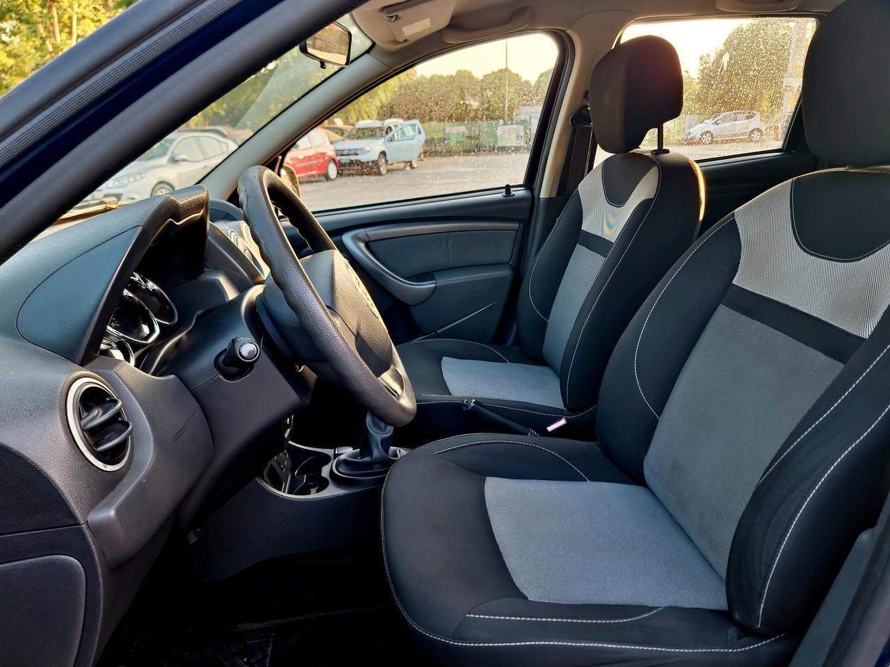 Dacia Duster 1.5 dCi 110CV Start&Stop 4x2 Serie Lim. Black Shadow 2017-E6B NEO