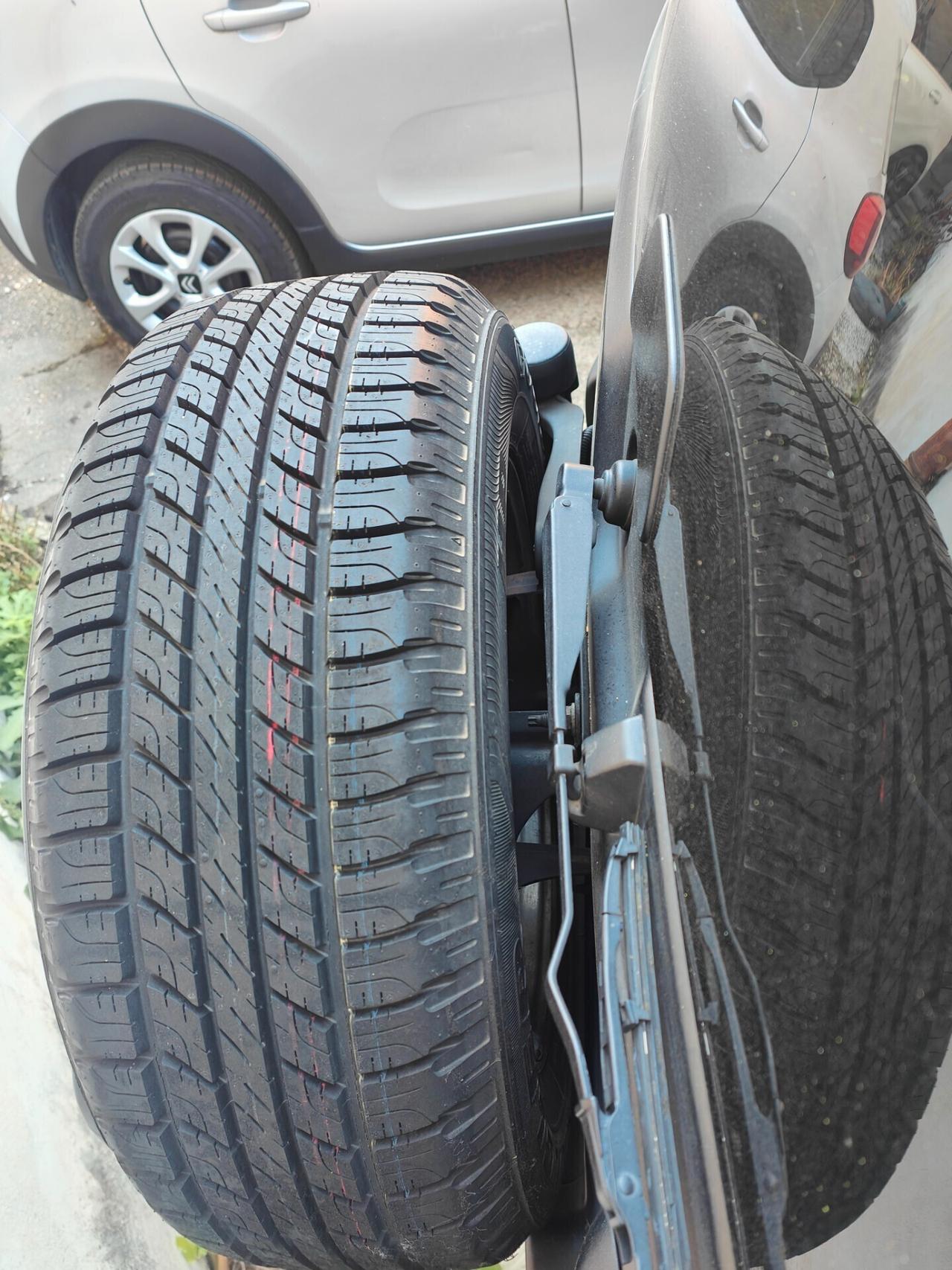 Jeep Cherokee 2.8 CRD