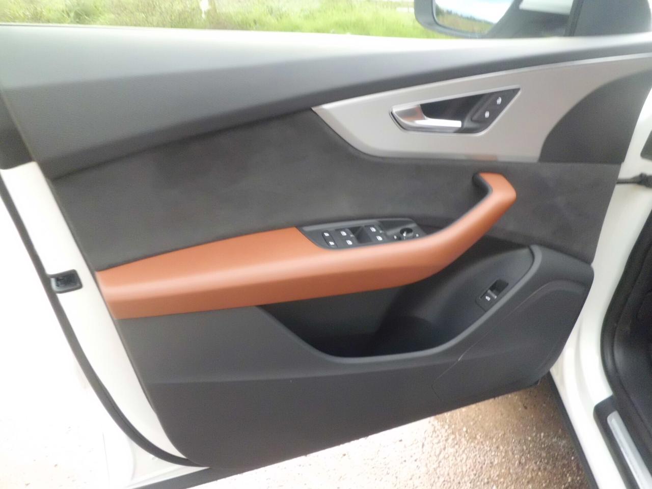 Audi Q8 50 TDI 286 CV quattro tiptronic Sport