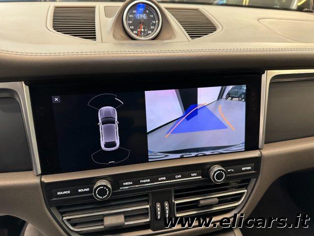 PORSCHE Macan 2.0