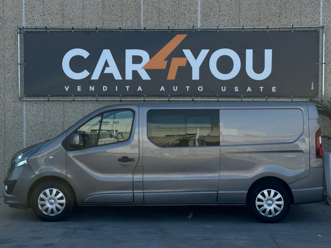 Opel Vivaro BiTurbo 6 Posti
