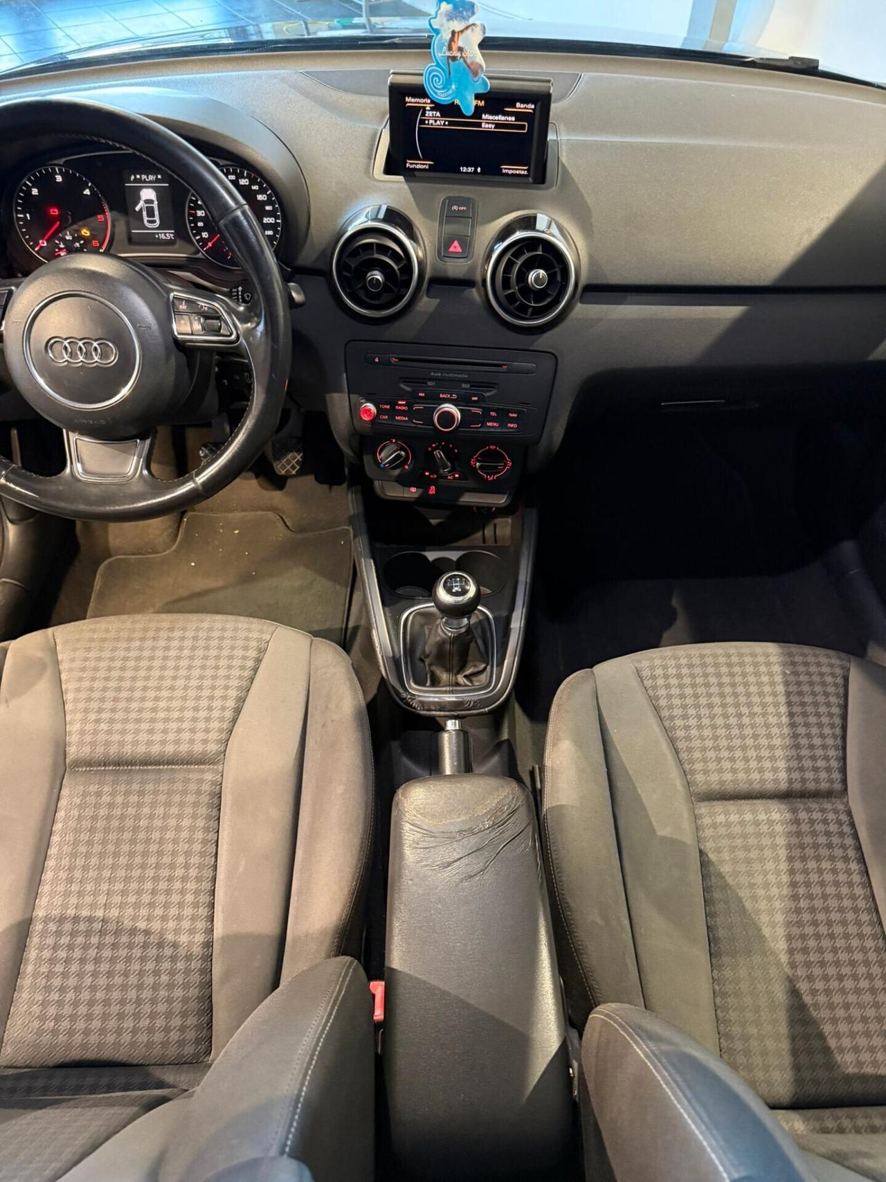 Audi A1 1.6 TDI GARANZIA -PERMUTO - NEOPATENTATI