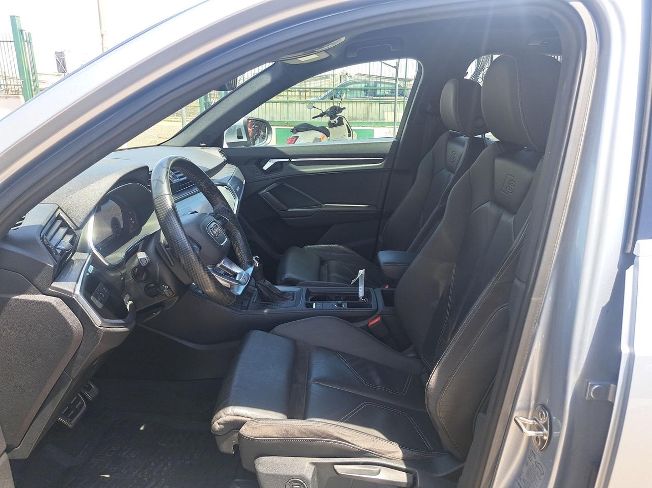 Audi Q3 45 TFSI quattro S tronic S line edition