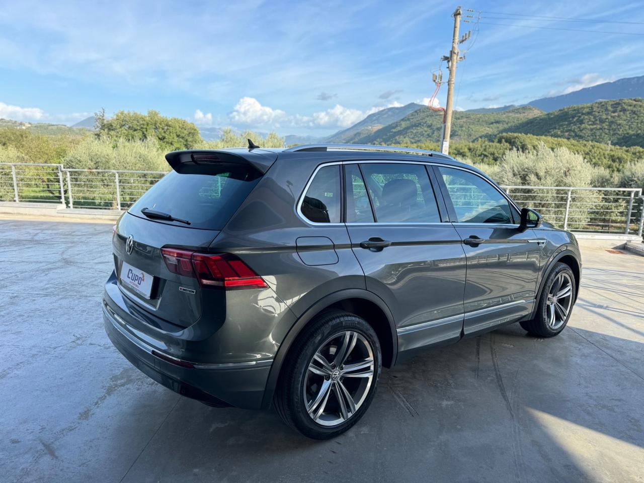 Volkswagen Tiguan 2.0 TDI 150cv R-LINE SCR DSG Advanced BlueMotion Technology
