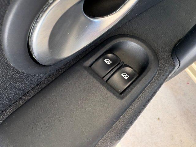 RENAULT Clio 1.6 16V 3 porte GANCIO TRAINO OK NEOPATENTATO