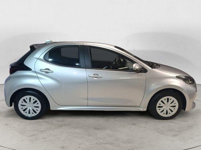 TOYOTA Yaris 1.5 Hybrid 5 porte Active